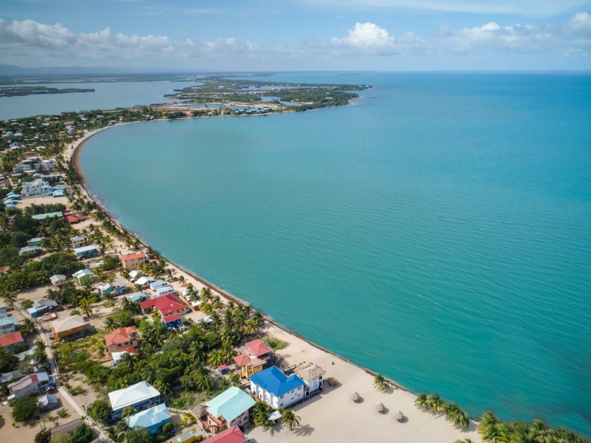 Отель Ocean Breeze Placencia Экстерьер фото