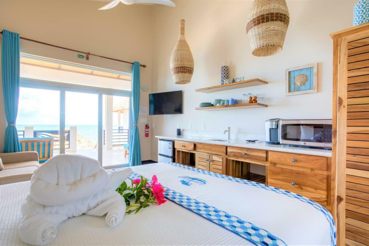 Отель Ocean Breeze Placencia Экстерьер фото